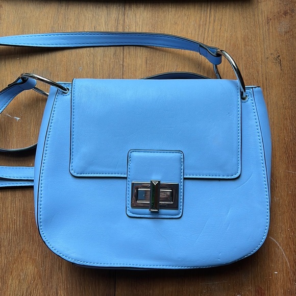 Periwinkle crossbody purse, like new - Picture 1 of 6